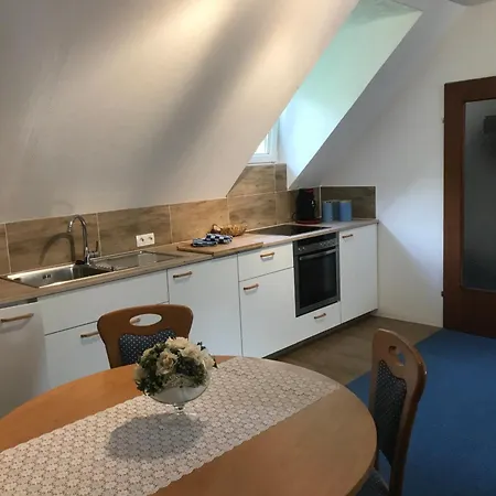 Haus Almblick 公寓 Gasen